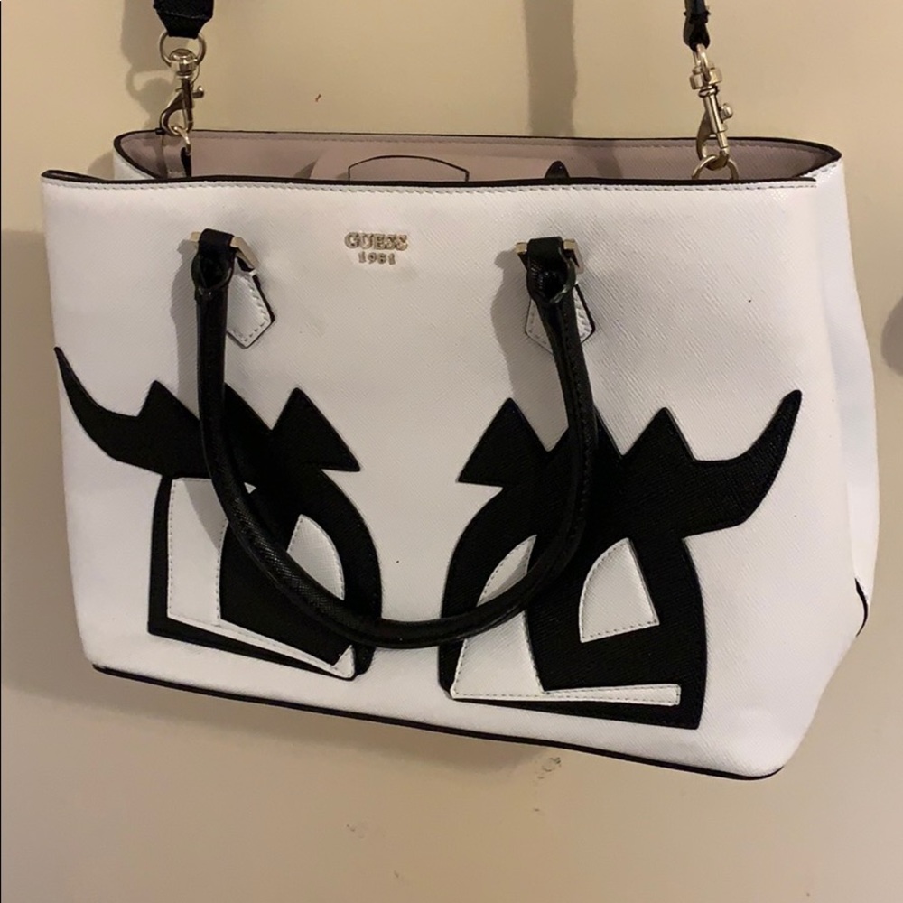 Purse -guess